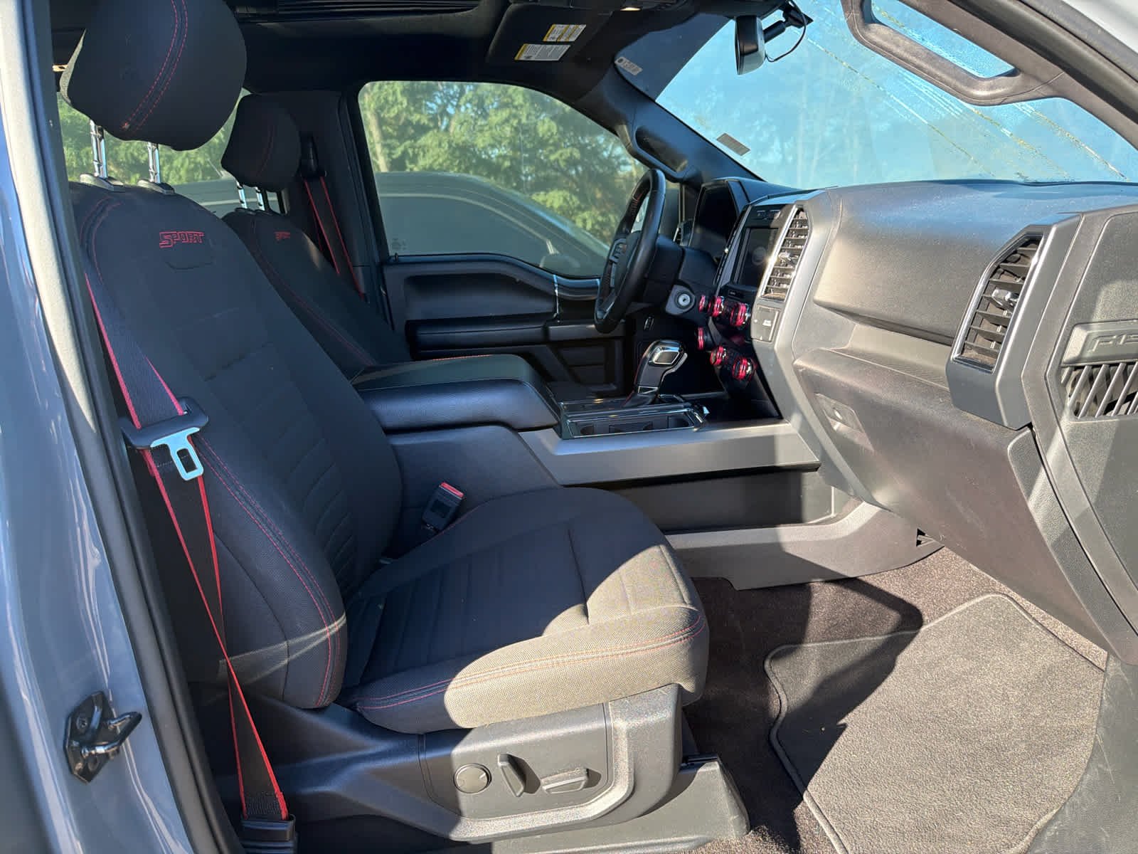 Used 2019 Abyss Gray Metallic Ford XLT image 6