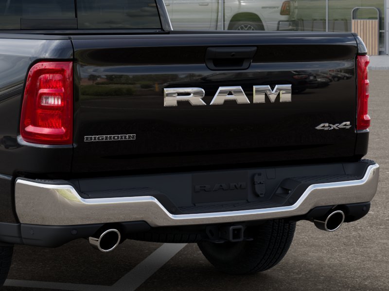 New 2026 Diamond Black Crystal Pearlcoat RAM RAM 1500 BIG HORN CREW CAB 4X4 image 39