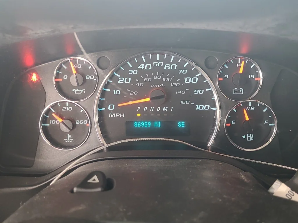 Used 2019 Summit White Chevrolet LT image 6