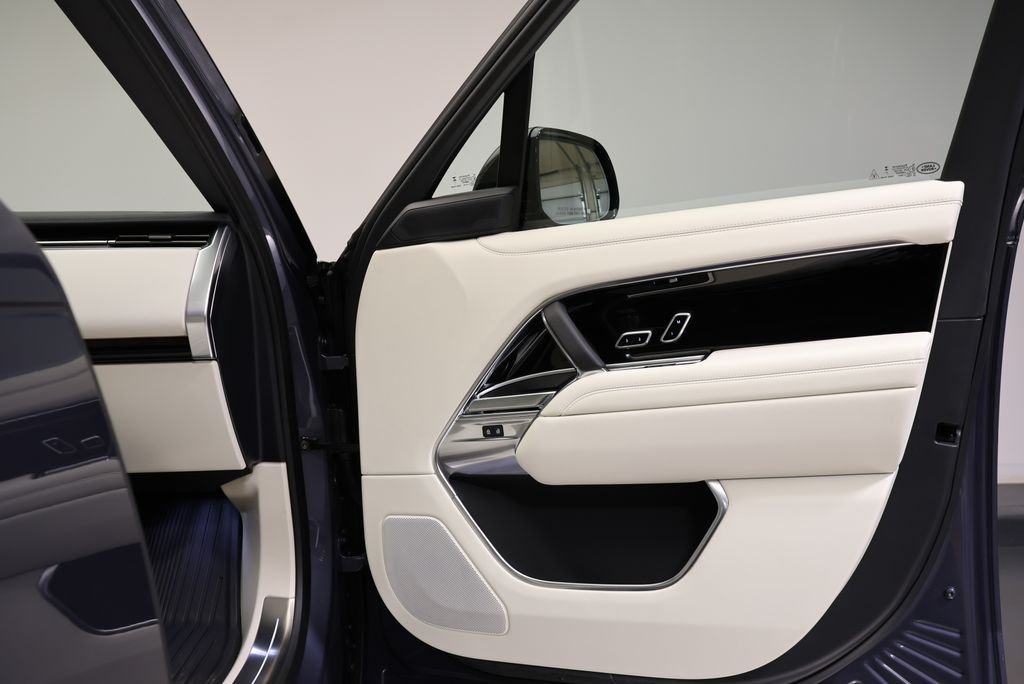 2026 Land Rover Range Rover SE - Photo 36
