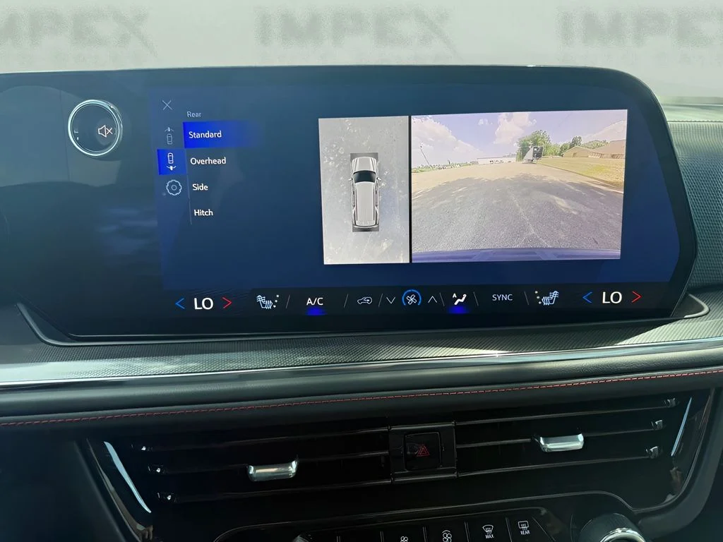 Used 2025  Chevrolet RST image 25