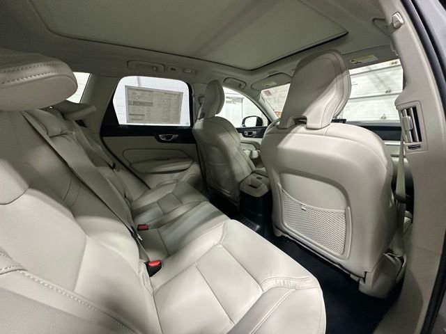 New 2026 Vapour Grey Volvo Ultra image 15