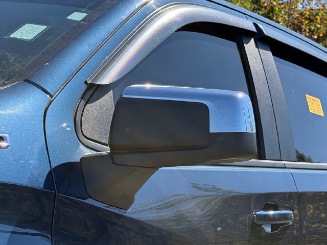 Used 2020 Blue Chevrolet LT image 9