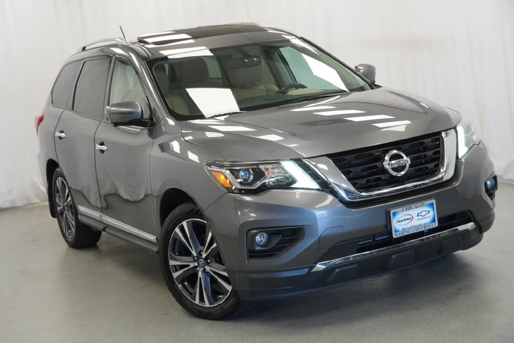 Used 2017 Gun Metallic Nissan Platinum image 13