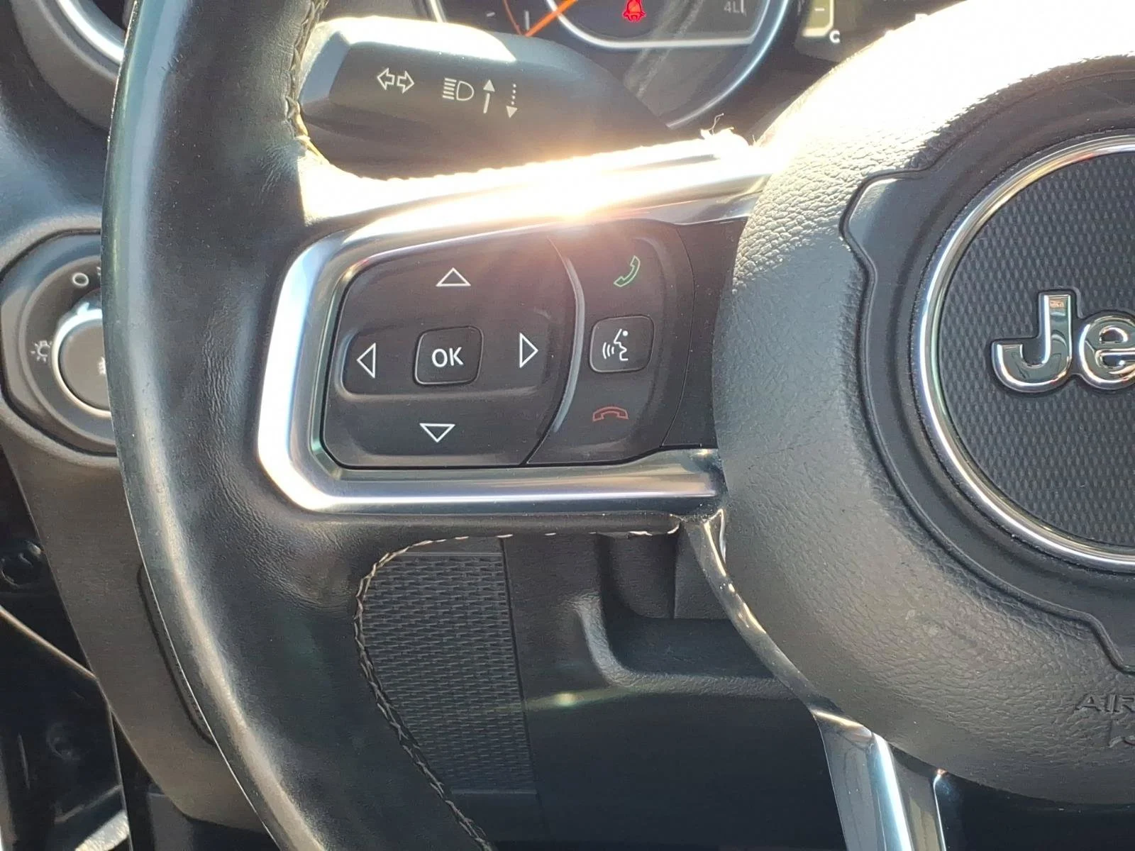 Used 2018 Black Clearcoat Jeep Sahara image 16