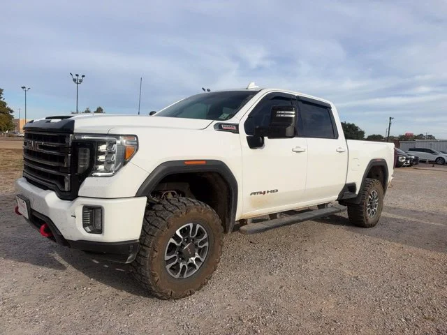 Used 2021 White GMC AT4 image 5