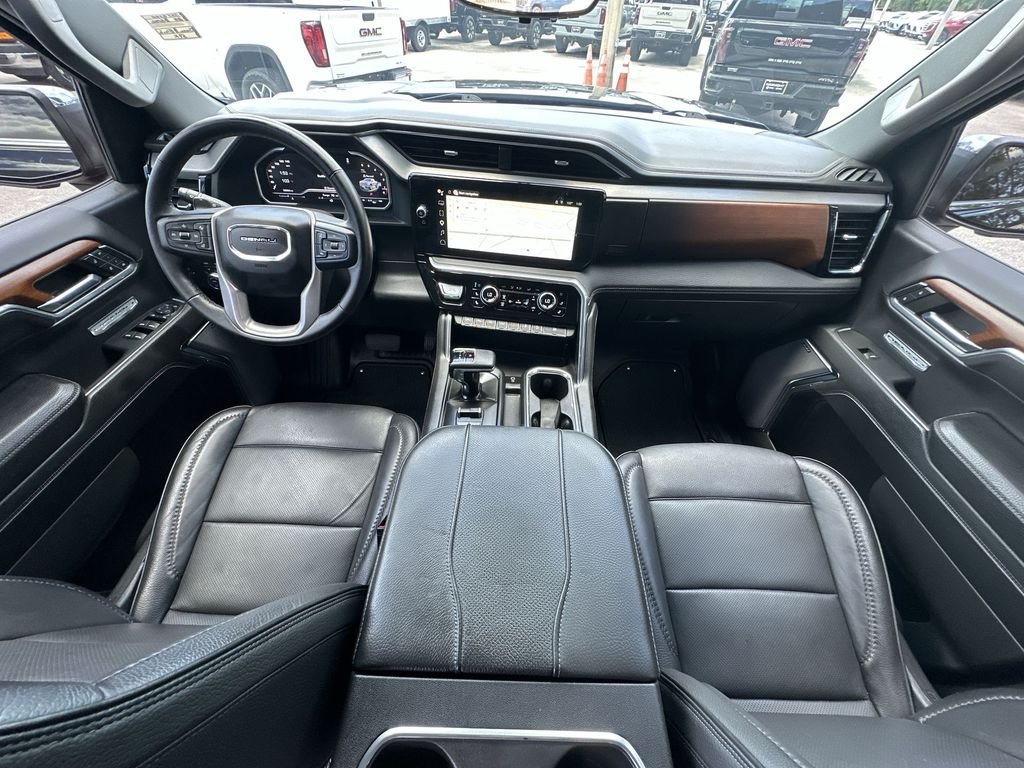 Used 2023 Onyx Black GMC Denali image 20