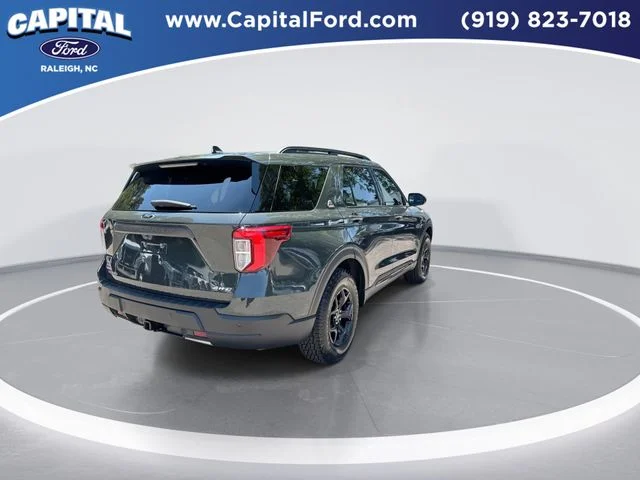Used 2023 Green Ford Timberline image 8