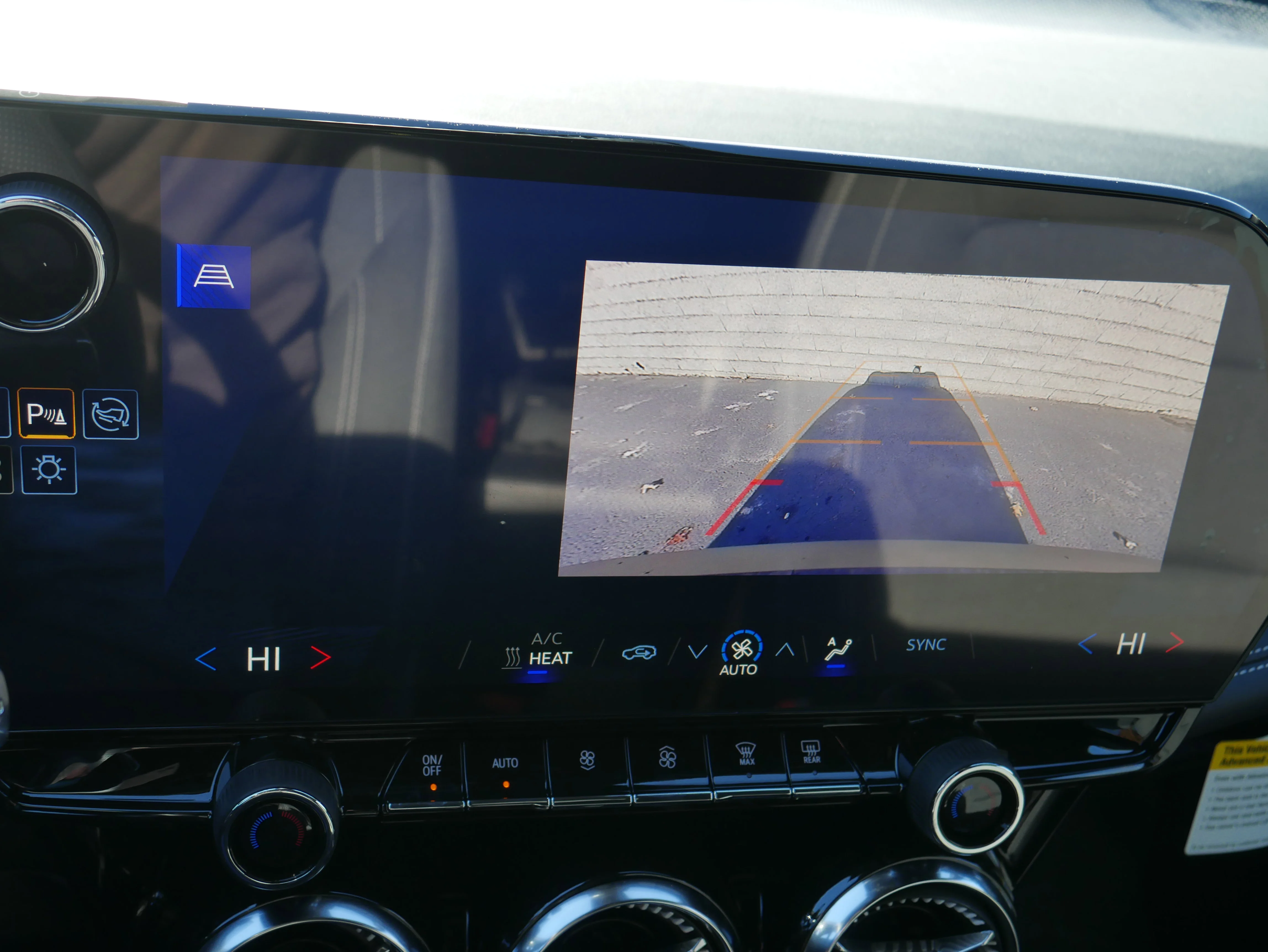 2025 Chevrolet Blazer EV Fleet - Photo 18