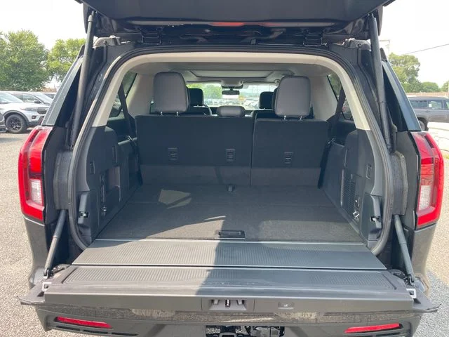New 2026 Gray Ford Active image 7