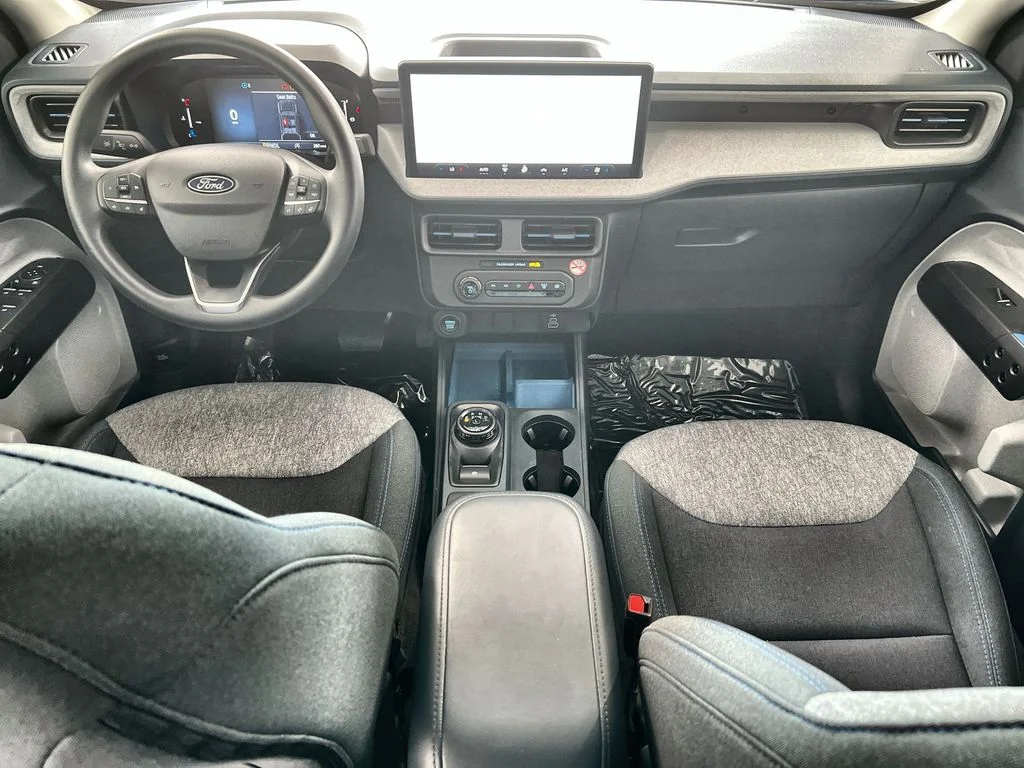 Used 2026 Gray Ford XLT image 21