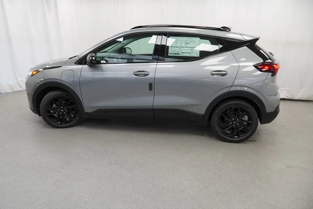 New 2027 Sterling Grey Metallic Chevrolet RS image 37