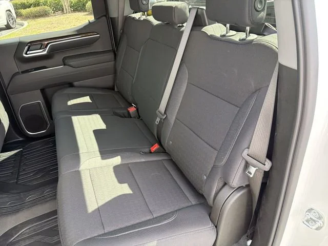 New 2026 Summit White GMC SLE image 17