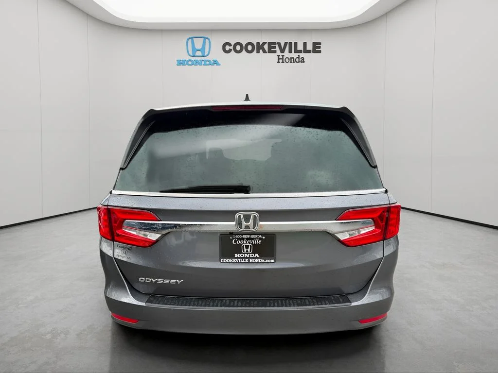 Used 2018 Pewter Honda EX image 4