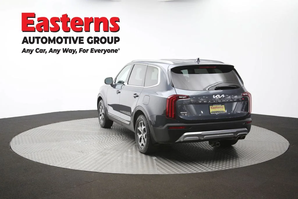 Used 2022 Gray Kia EX image 69