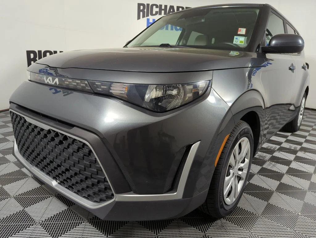 2023 Kia Soul 2.0L LX IVT's photo