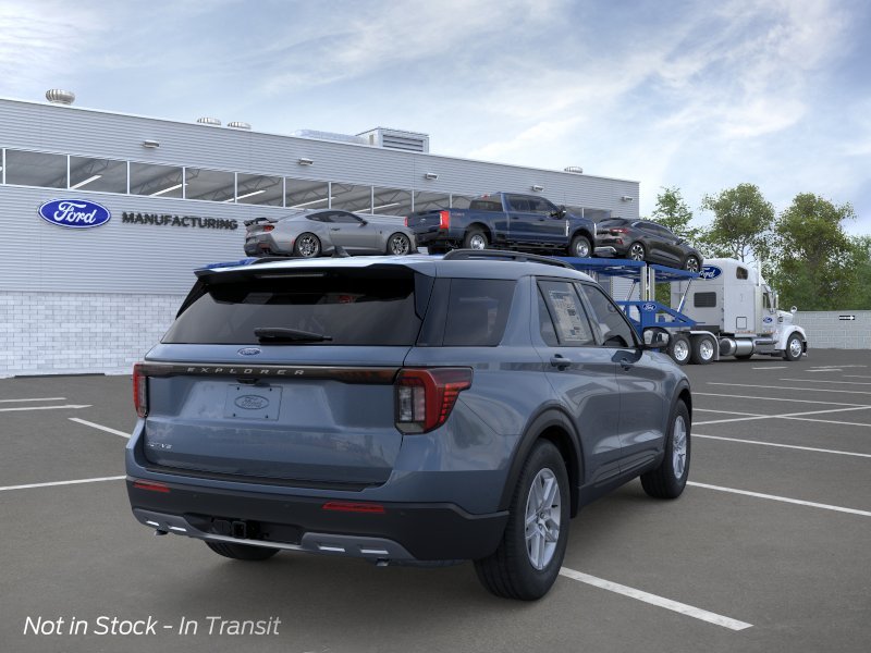 New 2026 Vapor Blue Metallic Ford Active image 8