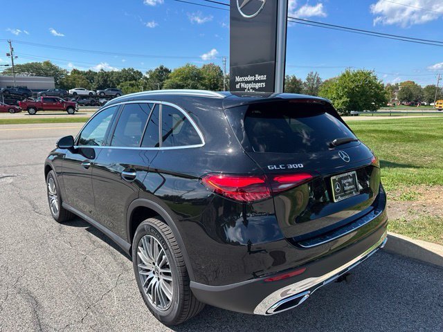 New 2027 Obsidian Black Metallic Mercedes-Benz GLC 300 image 41