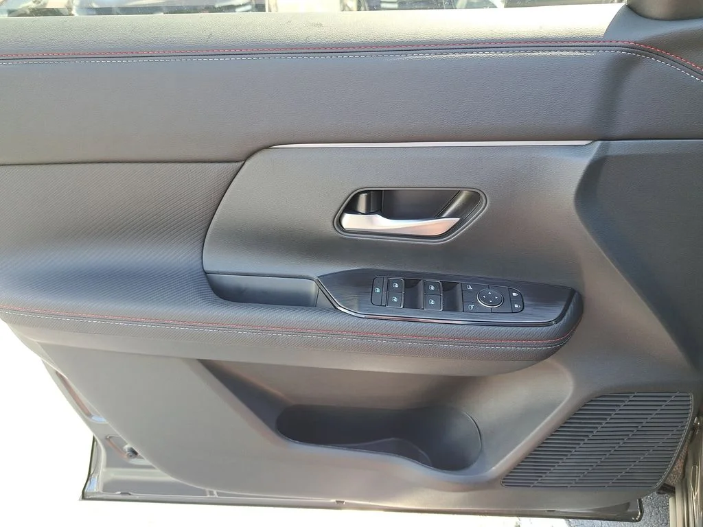 2026 Nissan KICKS SR AWD - Photo 21