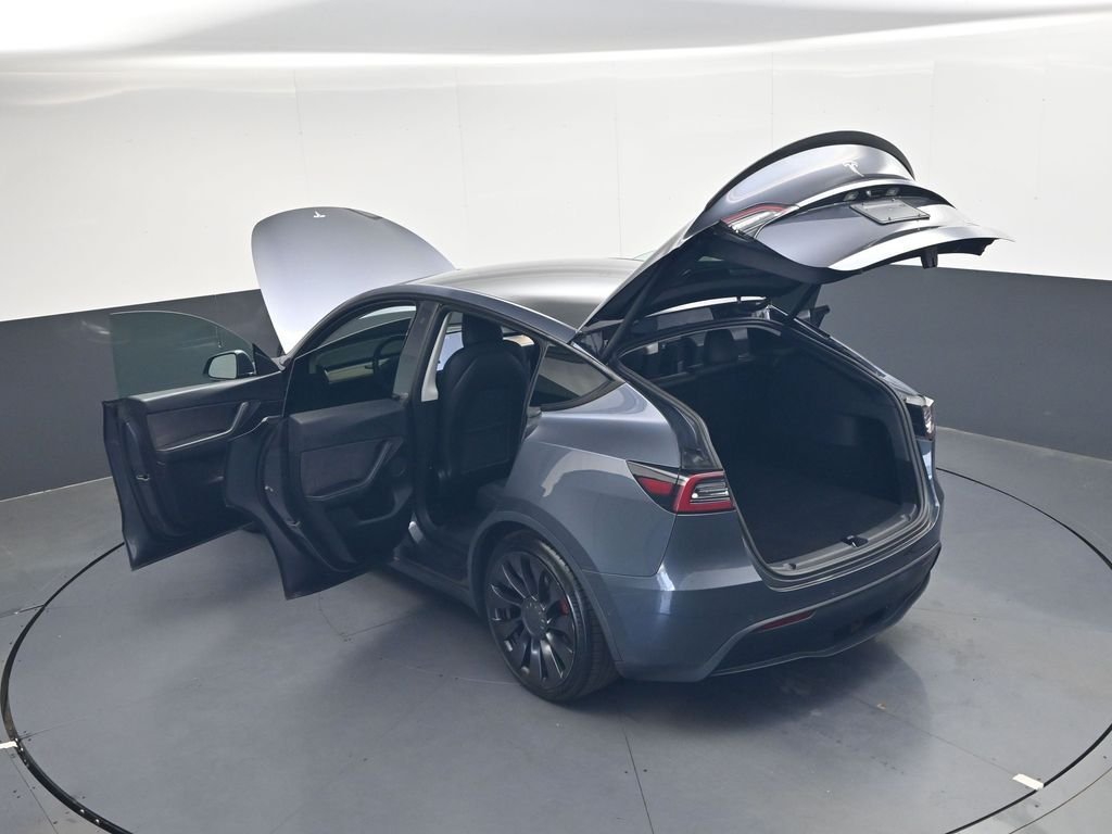 Used 2020  Tesla Performance image 45