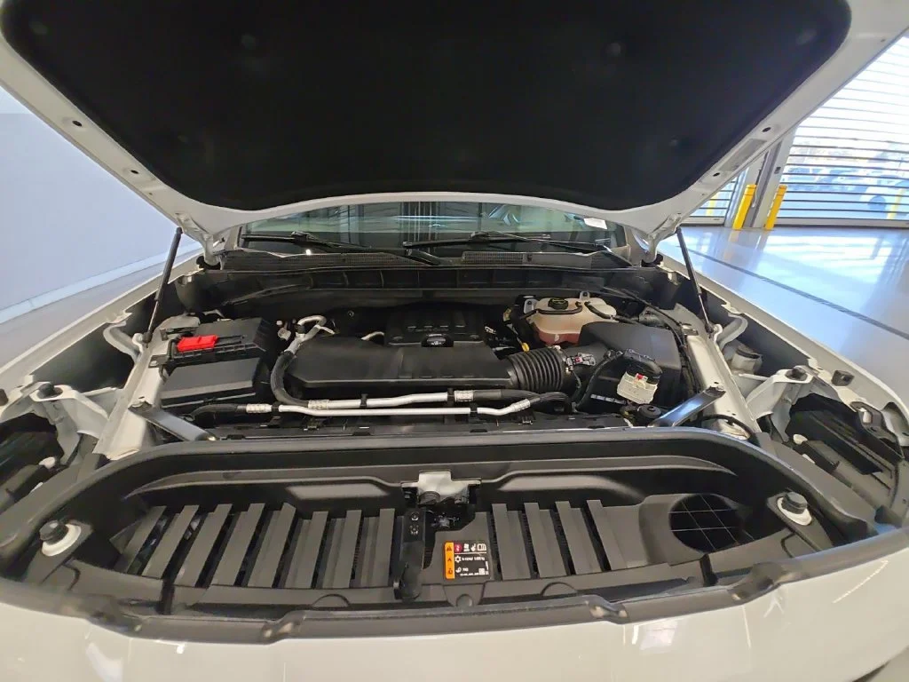 Certified Used 2024 Summit White GMC Elevation image 30