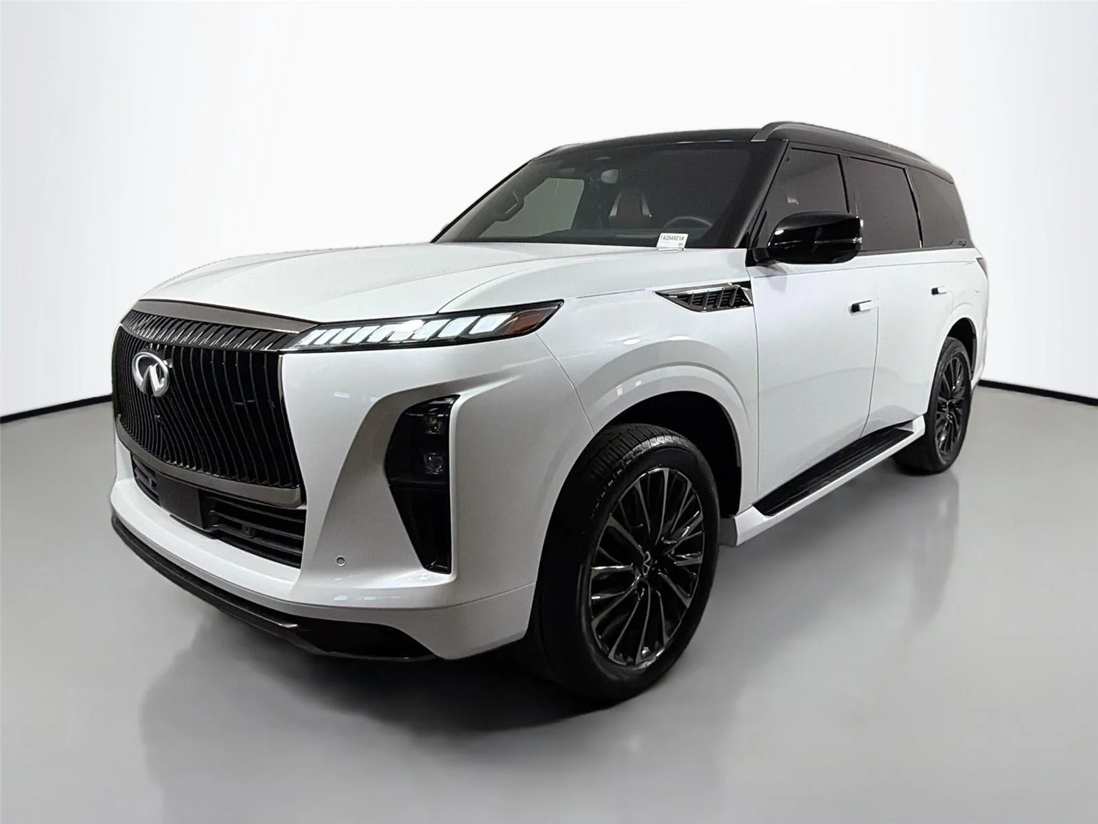2025 INFINITI QX80