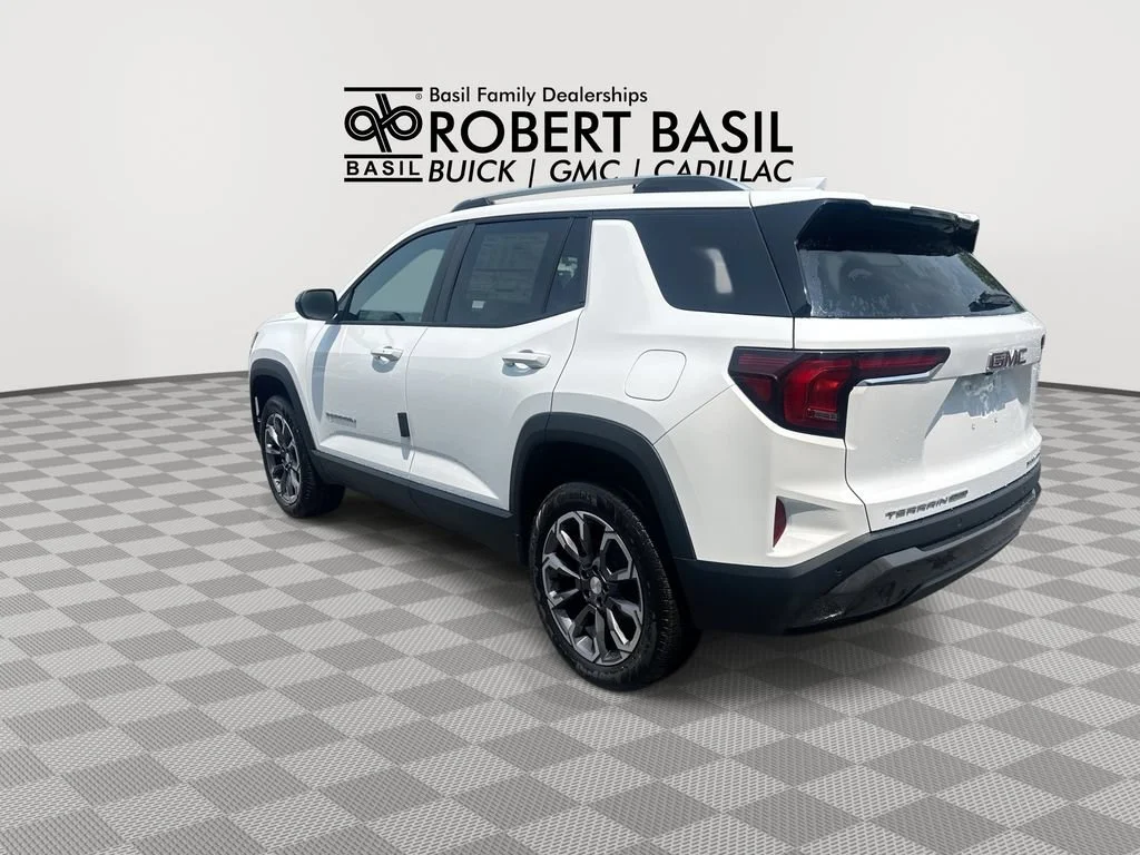 New 2027 Summit White GMC Elevation image 6