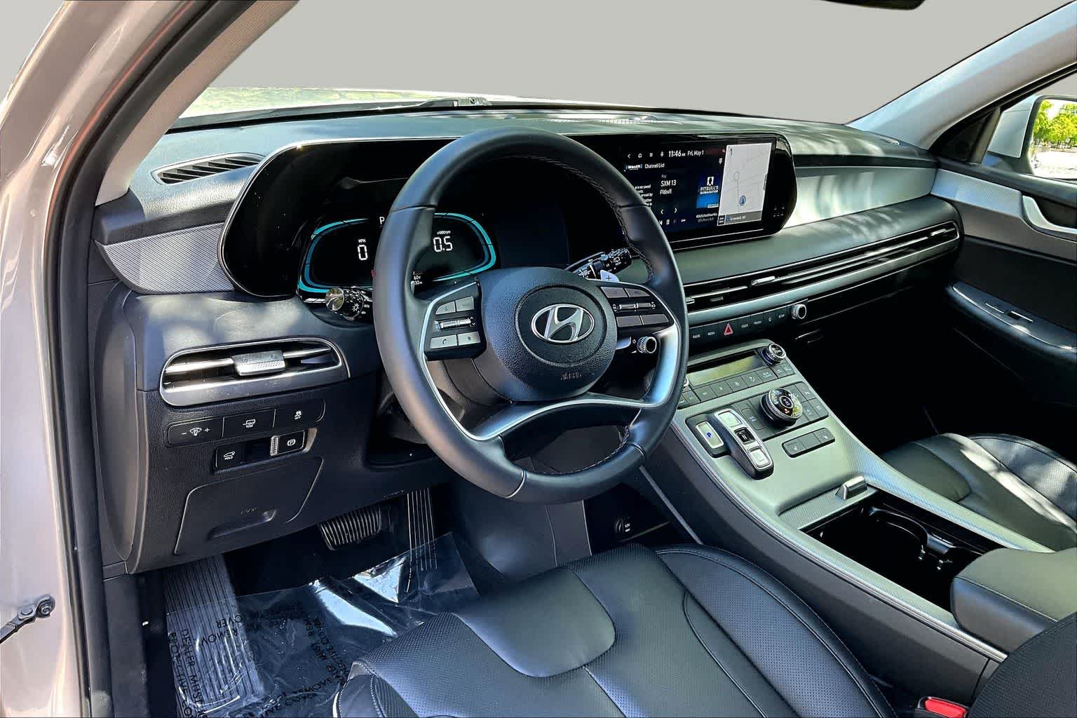 Used 2025 Typhoon Silver Hyundai SEL image 18