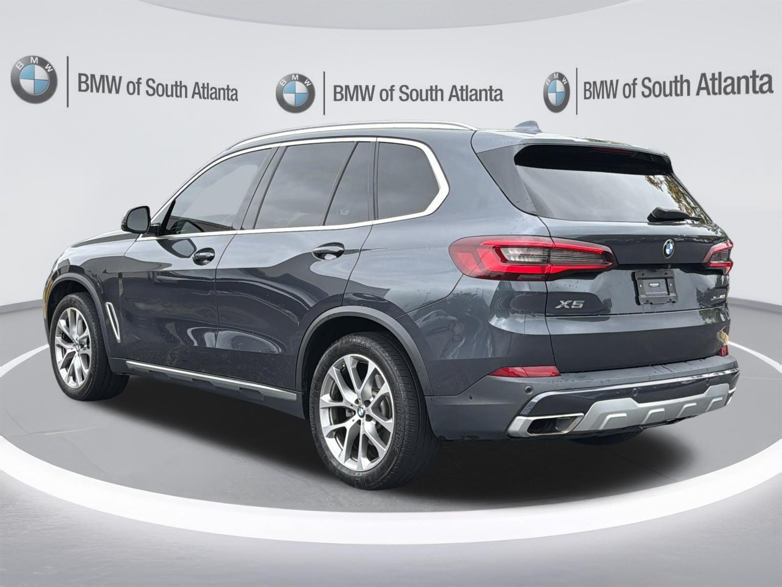 Used 2020 Arctic Gray Metallic BMW xDrive40i image 23