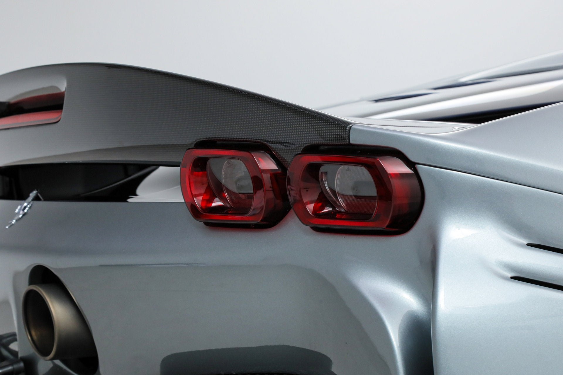 Certified Used 2022 Grigio Titanio Ferrari  image 17