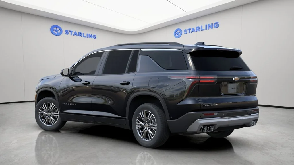 2027 Chevrolet Traverse LT - Photo 2