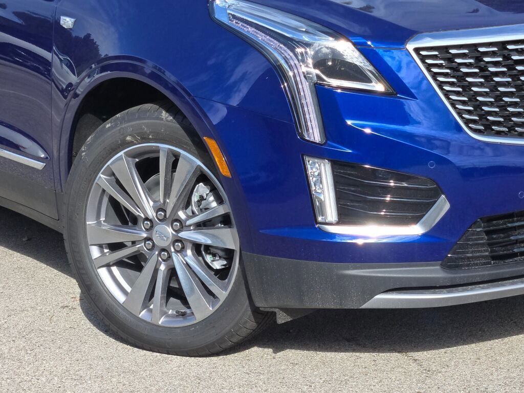 キャデラック　BLUEMOON New 2025 Cadillac XT5 Premium Luxury SUV in Lincolnwood #C25182