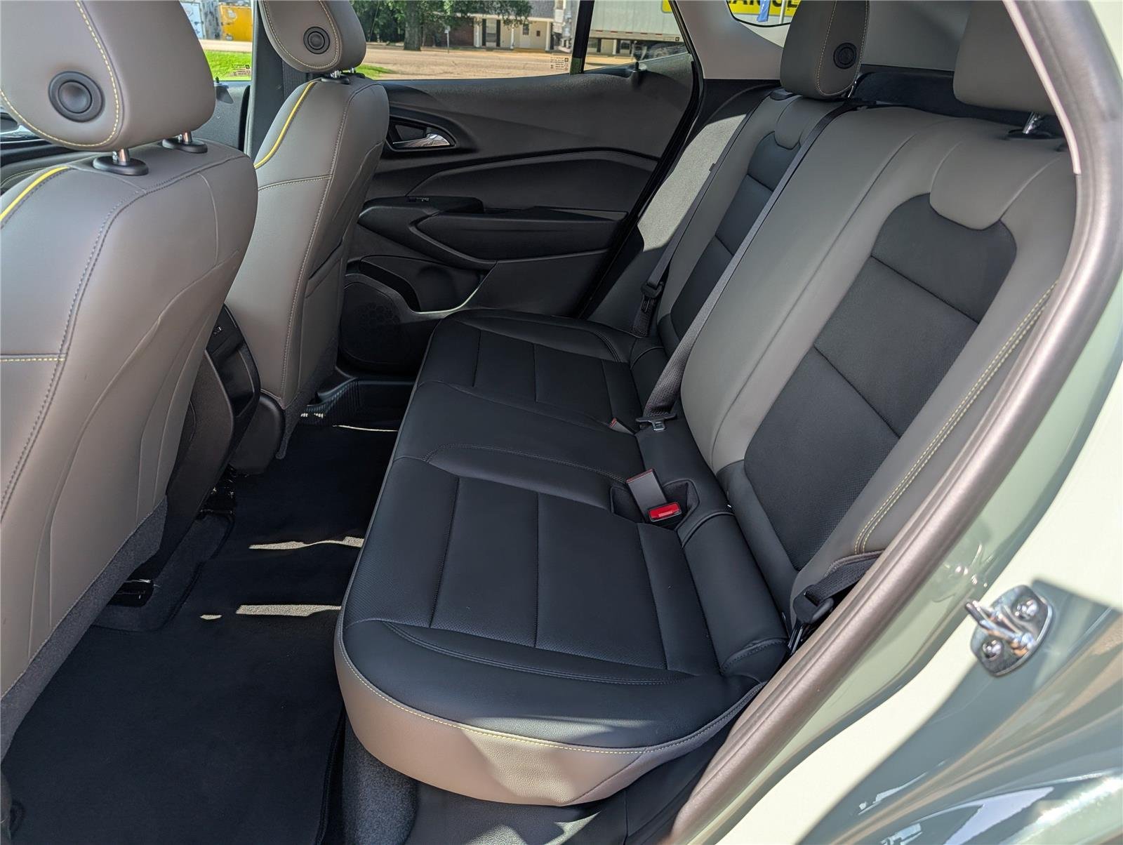 2026 Chevrolet Trax Activ - Photo 31