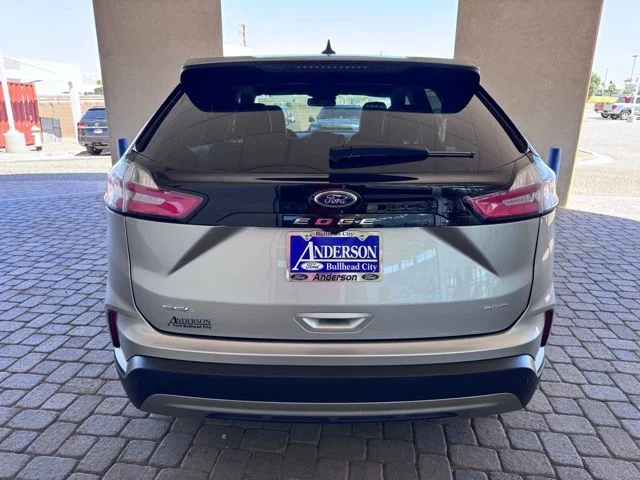 2024 Ford Edge SEL - Photo 4