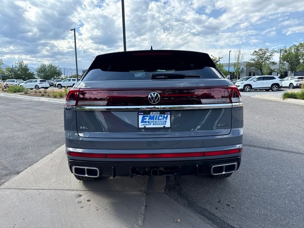 New 2026 Pure Gray Volkswagen SEL Premium R-Line image 4
