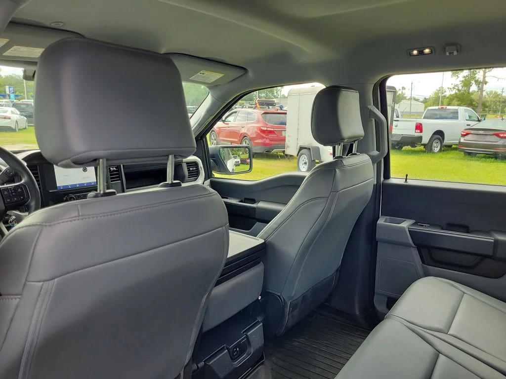 Used 2022 Oxford White Ford XL image 17