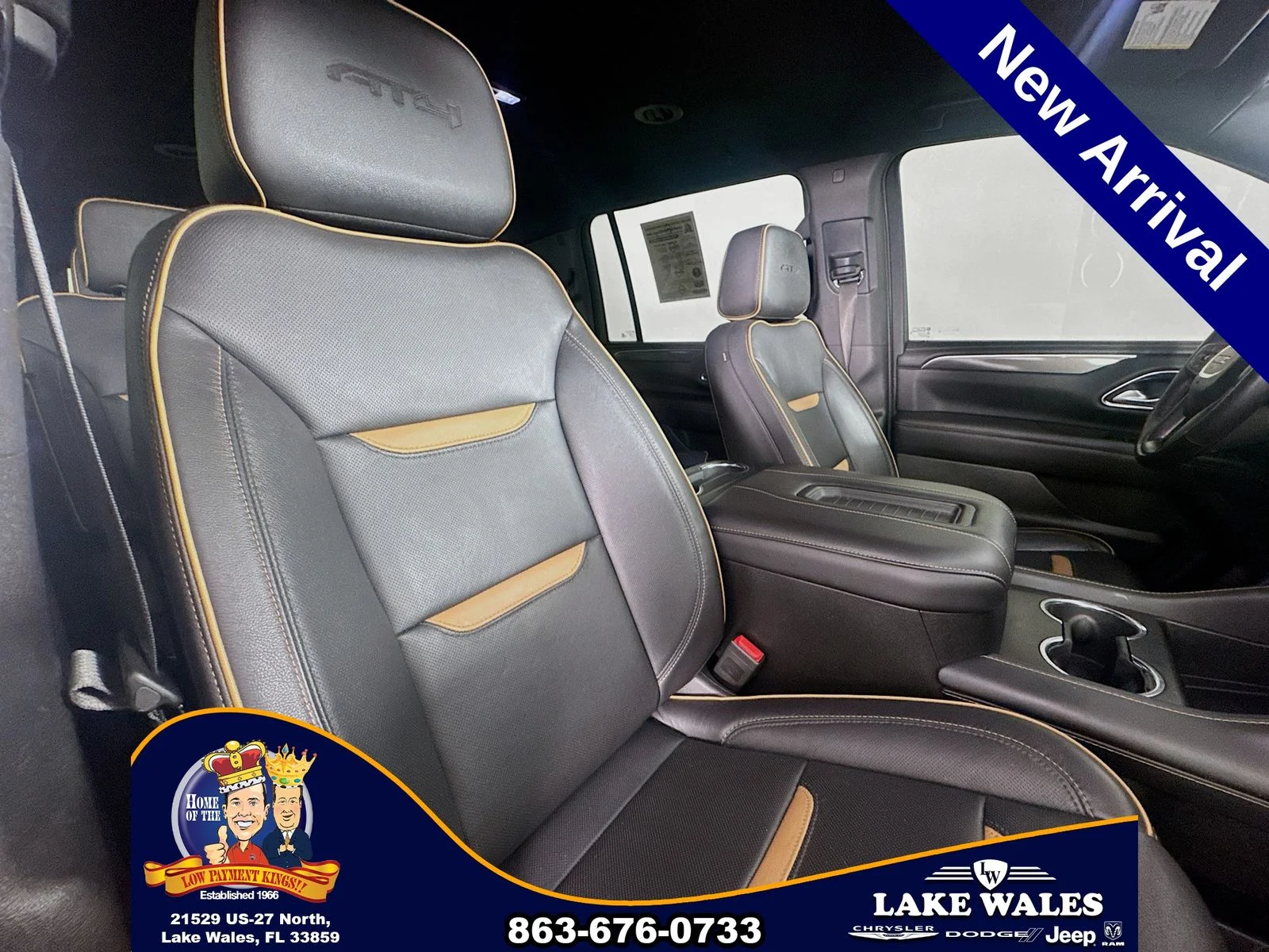 Used 2022 Gray GMC AT4 image 30