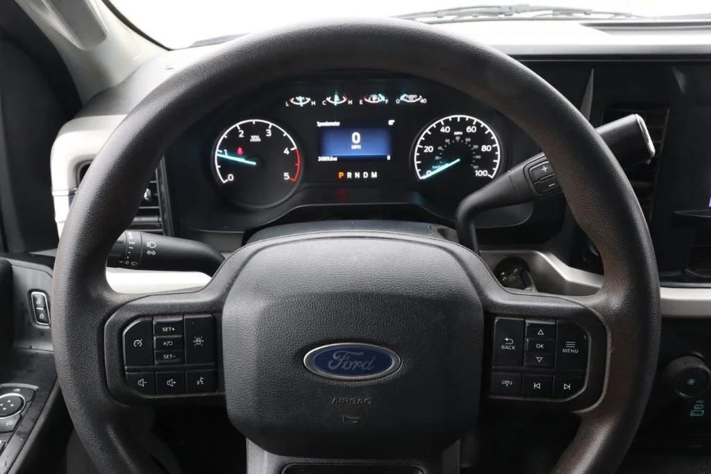 Used 2024 White Ford XL image 29