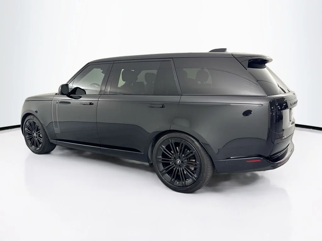 Used 2025 Black Land Rover SE image 7