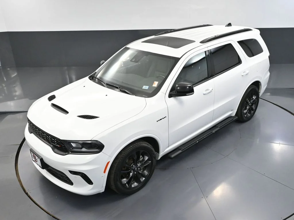 Certified Used 2024 White/off-white Dodge R/T Premium image 71