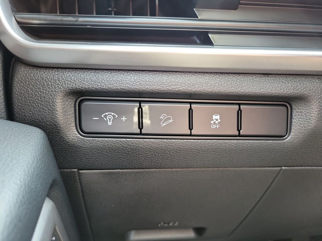 Certified Used 2024 Gray Kia S image 25