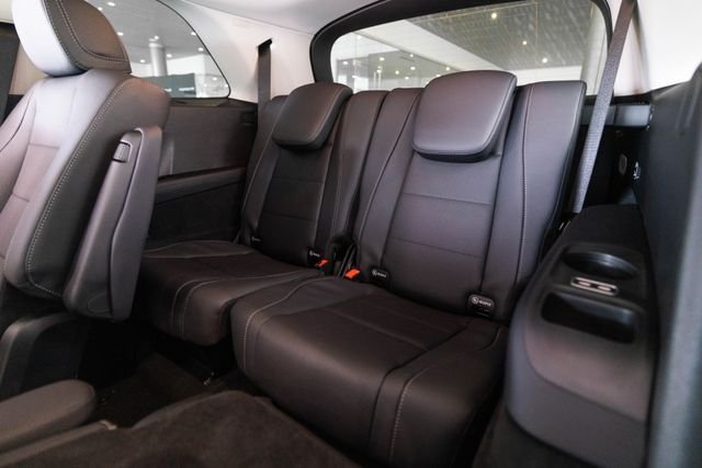 New 2026 Polar White Mercedes-Benz GLS 450 image 36