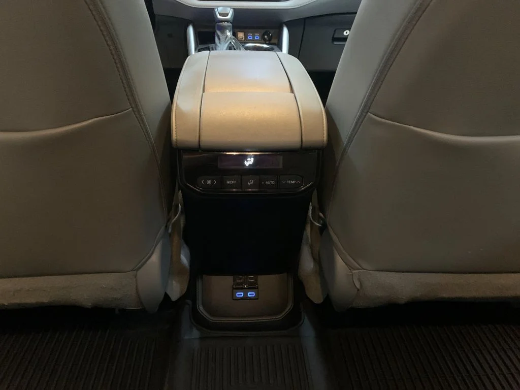 Used 2022 Beige Toyota XLE image 15
