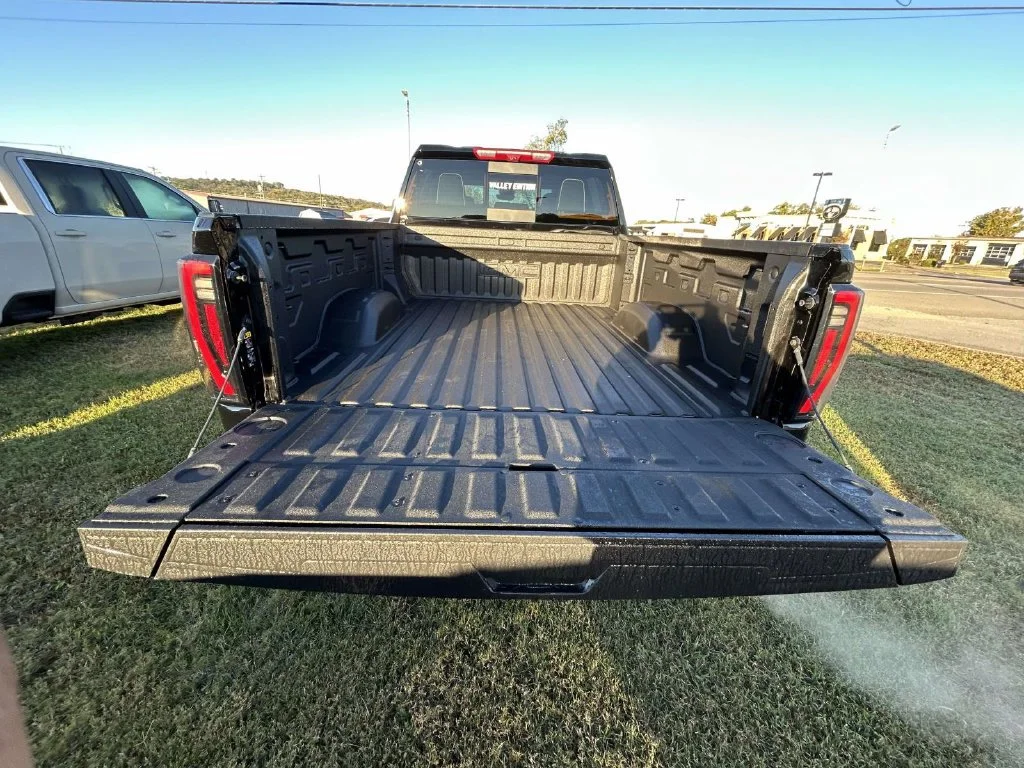 New 2026 Onyx Black GMC AT4X image 11