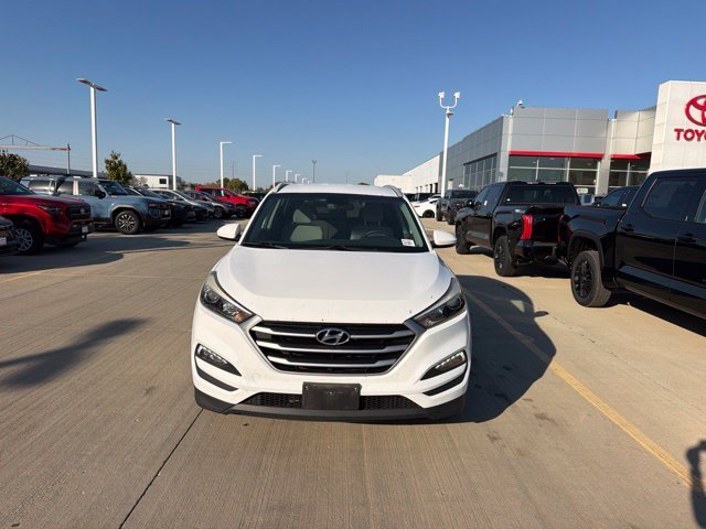 Used 2018 Hyundai Tucson SEL with VIN KM8J33A42JU626931 for sale in Bloomington, IL