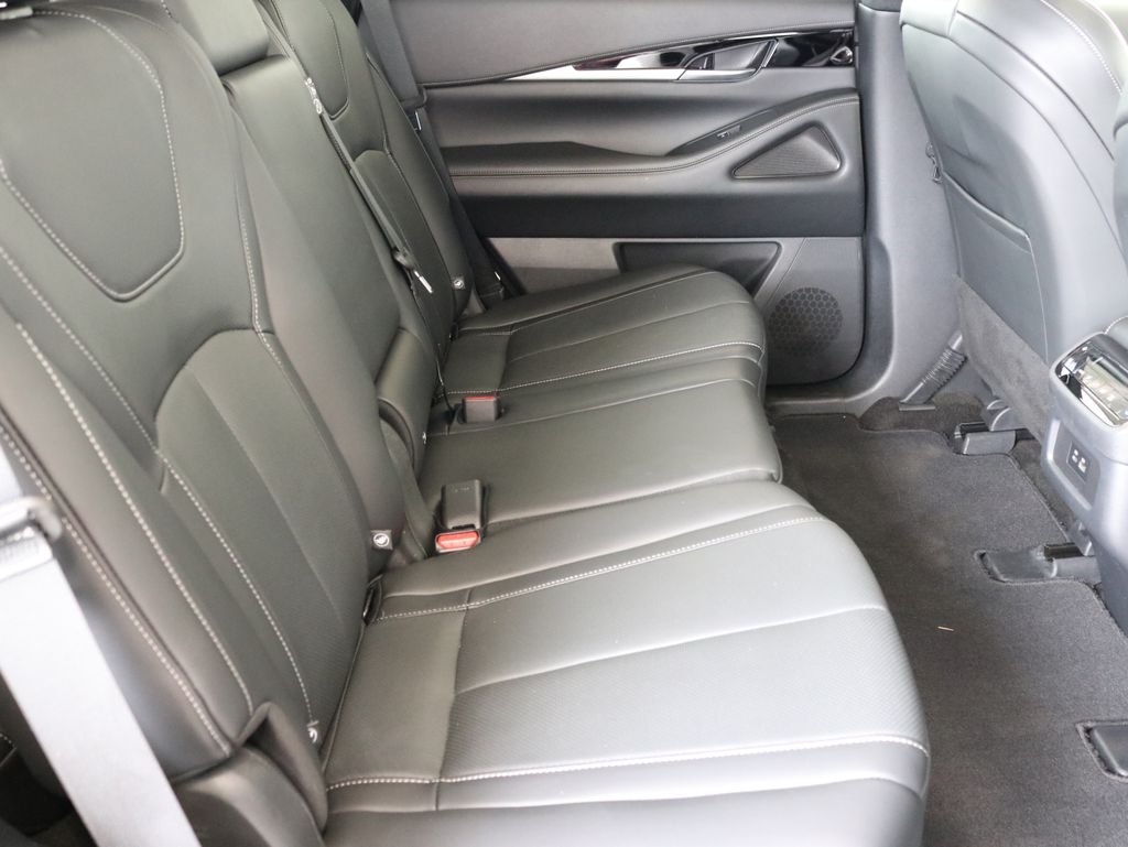 Certified Used 2025 Black INFINITI PURE image 41
