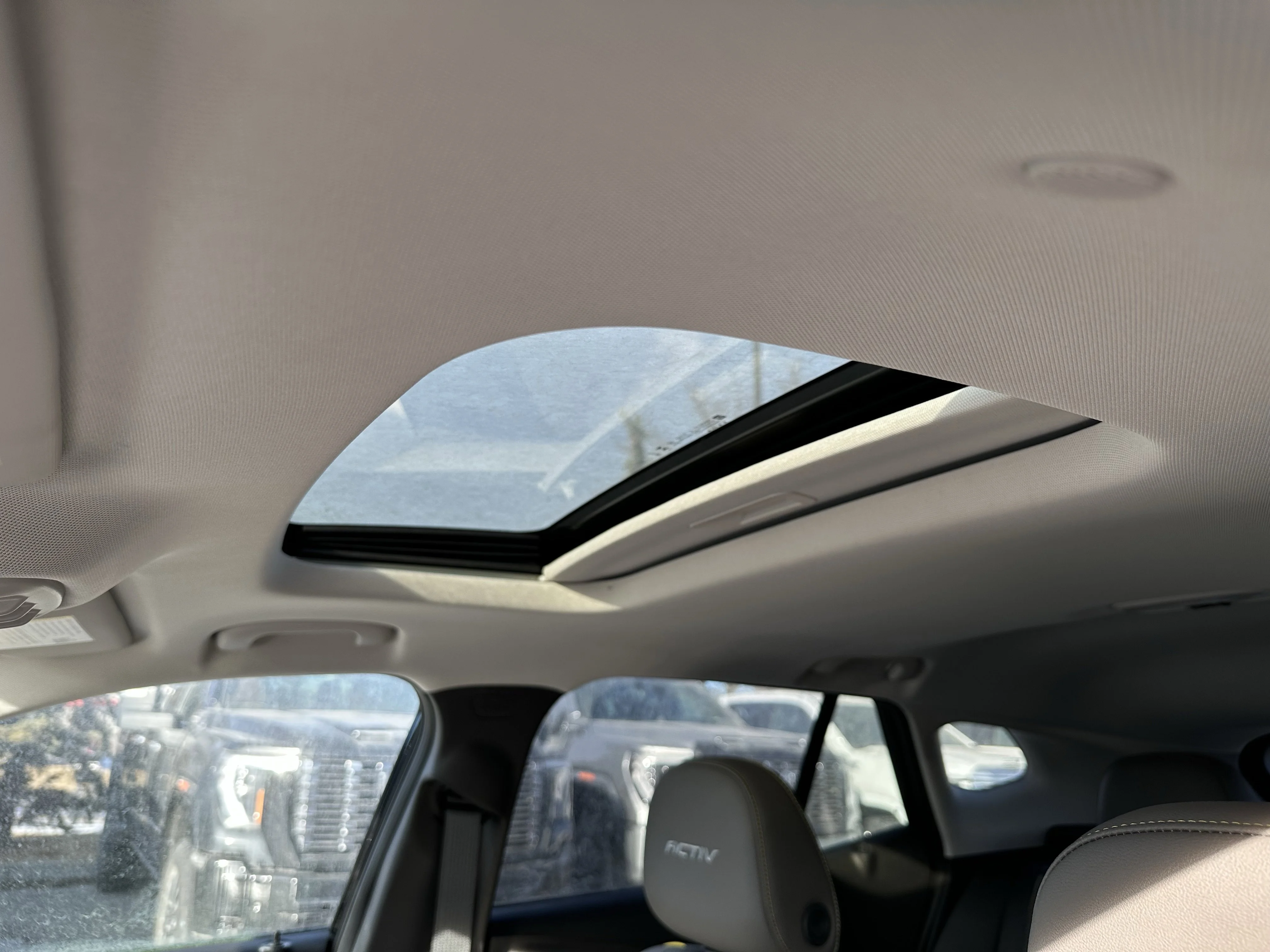 New 2026 Mosaic Black Metallic Chevrolet ACTIV image 17