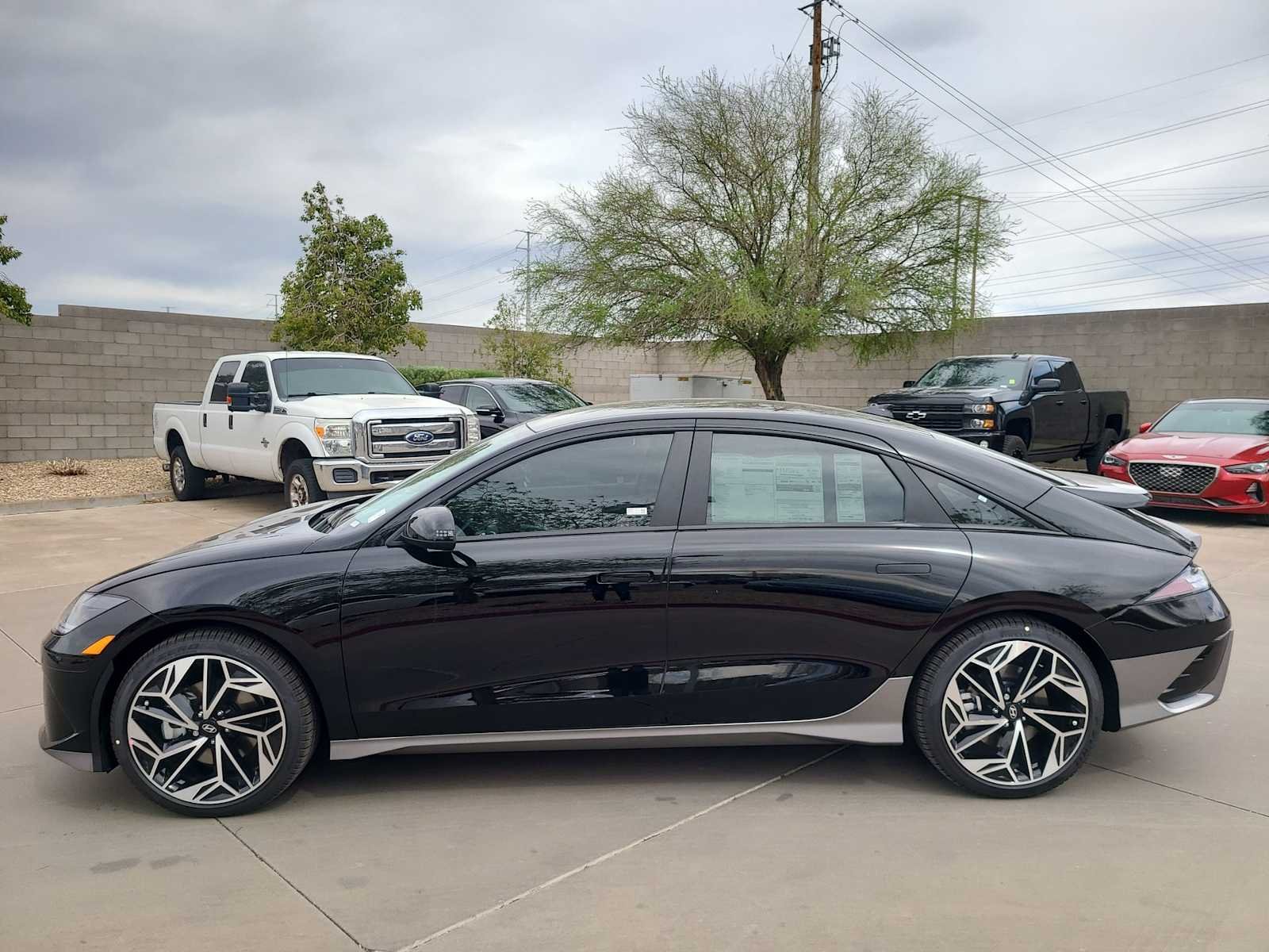 Certified Used 2023 Onyx Black Hyundai SEL image 11