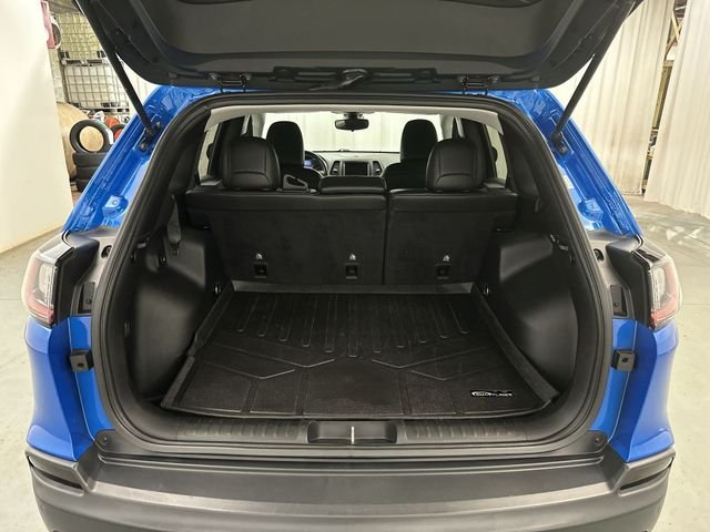 Used 2019 Blue Jeep Trailhawk image 23