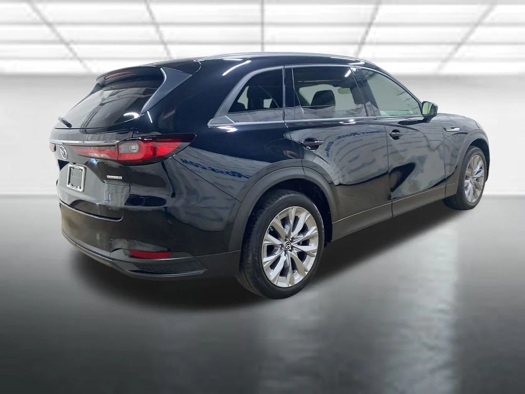 Used 2026 Black Mazda 3.3 Turbo Preferred image 8